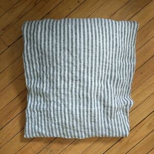 Brooklinen Fitted Sheet Blue/Gray White Striped 100% Linen Queen Size Deep
